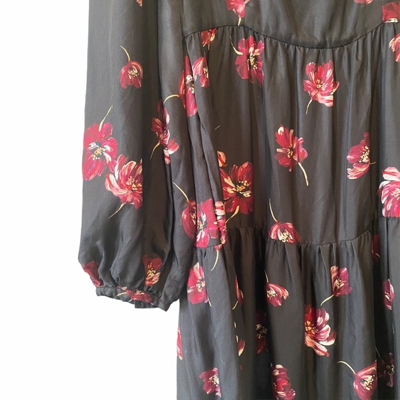 NICHOLAS Silk Square Neck Floral Tiered Maxi Dress - Picture 6 of 8